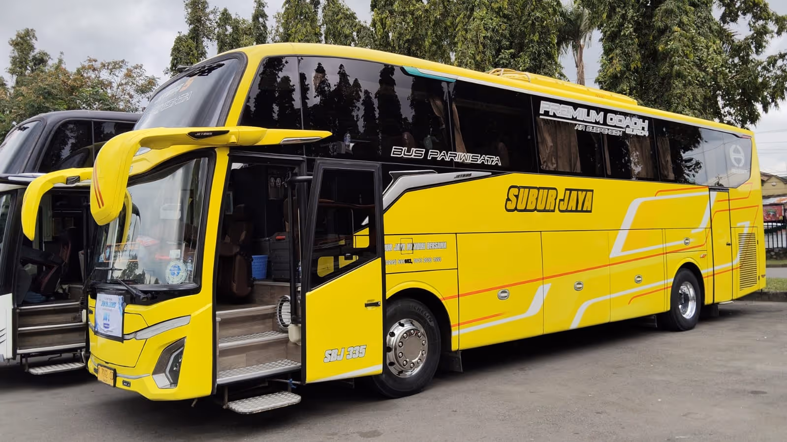 Armada Anna Tour 1